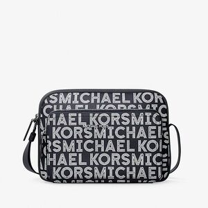 MICHAEL KORS Cooper Graphic Logo Flight Bag